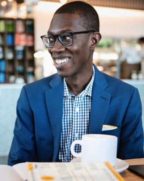 WHITE LINEN POCKET SQUARE - Harambee Crafts 